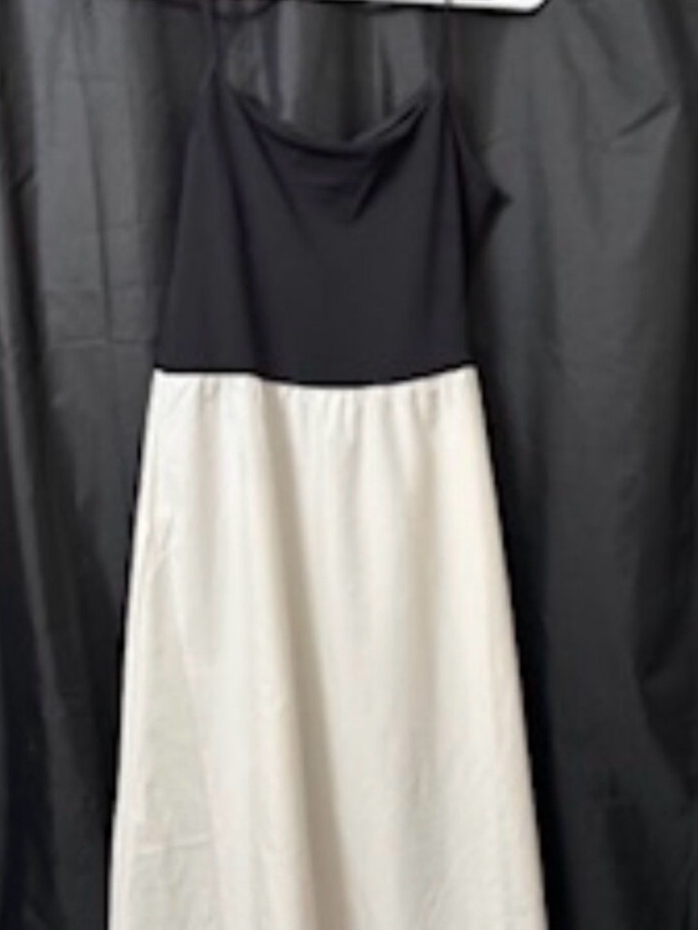 H&M Black and White Two-Tone Sleeveless Maxi Dress. Size M.